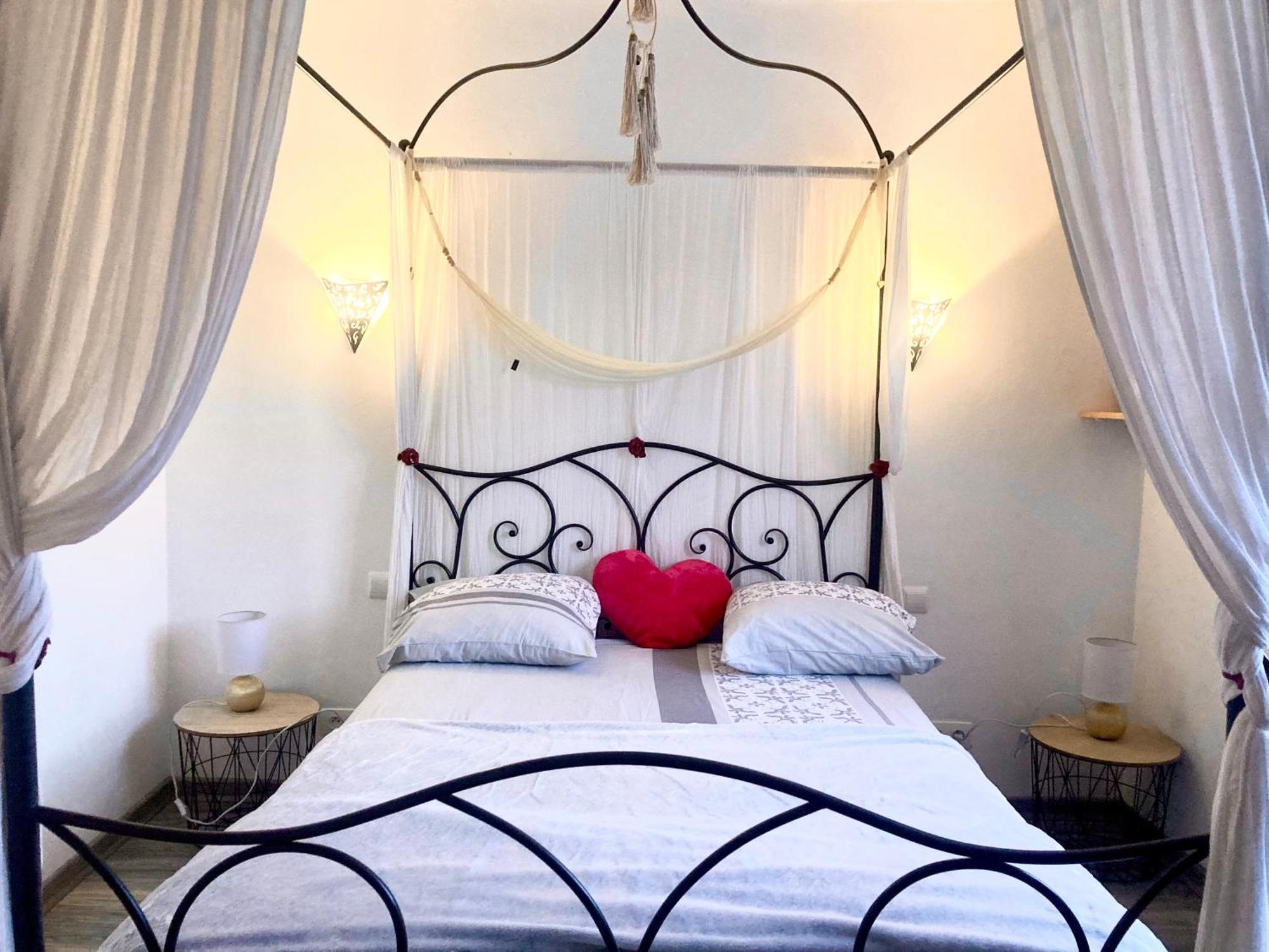 Villa 110M2, 7 Pers, Jacuzzi , 3 Chambres, Terrain Clos Et Arbore 2500M2 Trebes Bagian luar foto